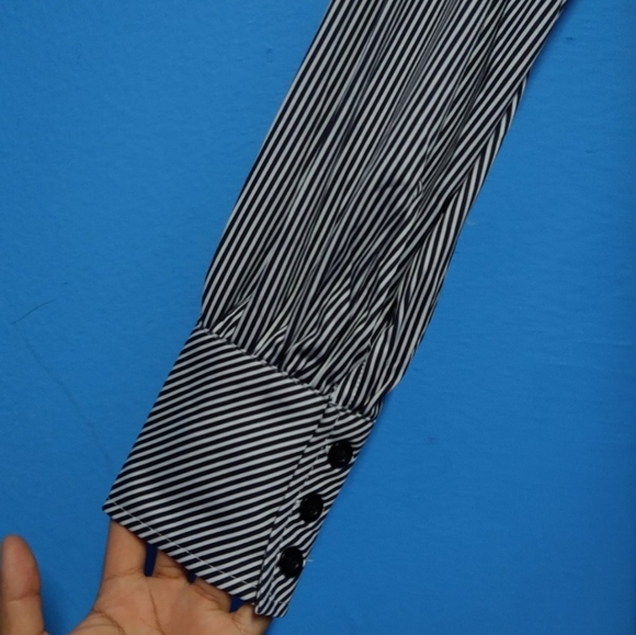 Pin Stiped Maxi Dress size 2X front pockets, stretches - Picture 4 of 10